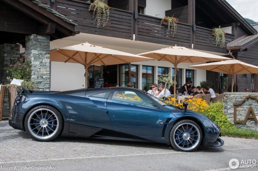  Pagani Huayra Futura 2016 года  (фото 4 из 10)